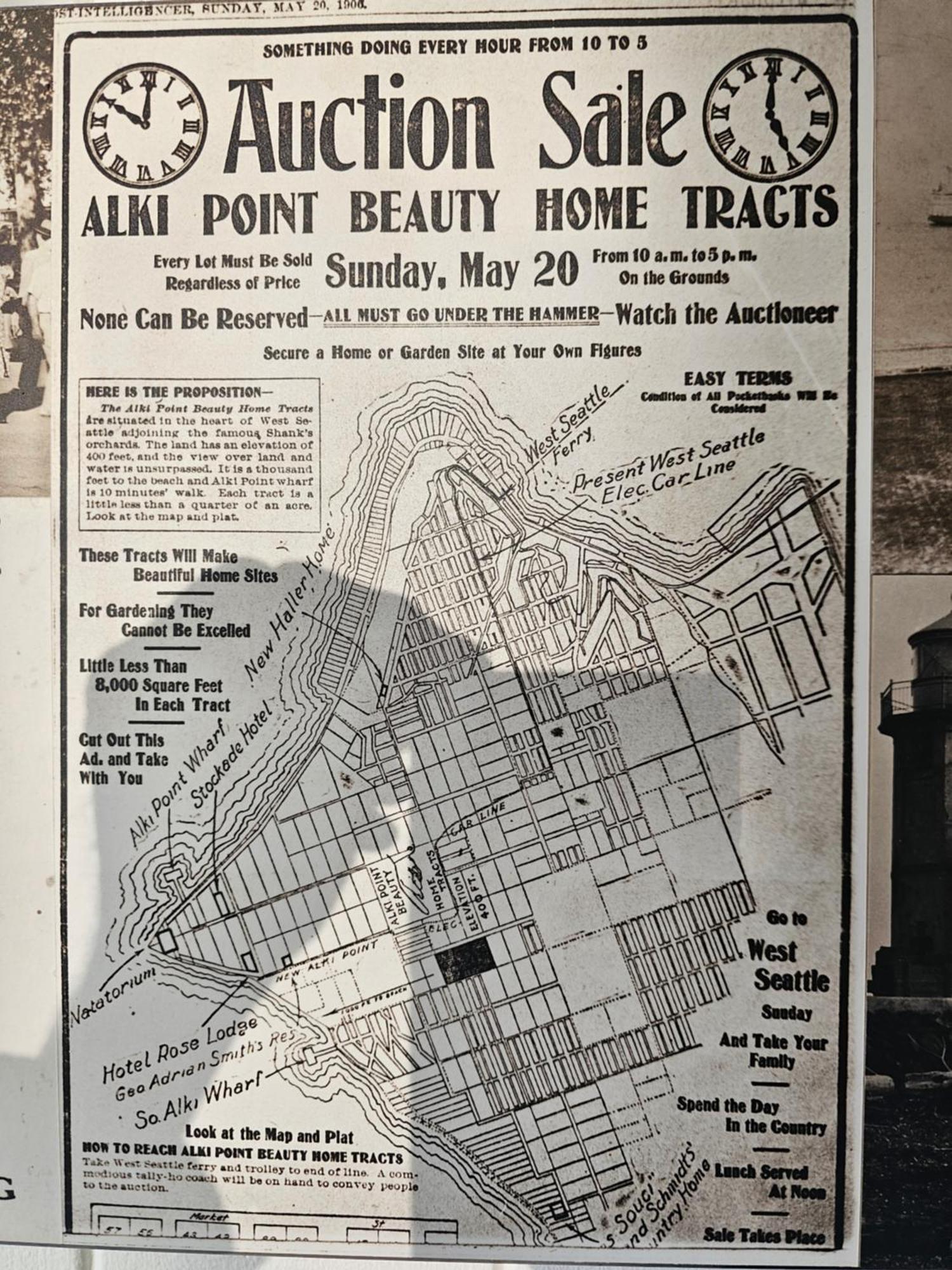 Guest house Upstairs Alki - -historic-1858